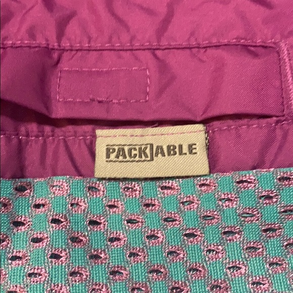 Girls Columbia Purple Windbreaker Size 14/16 - Picture 8 of 8